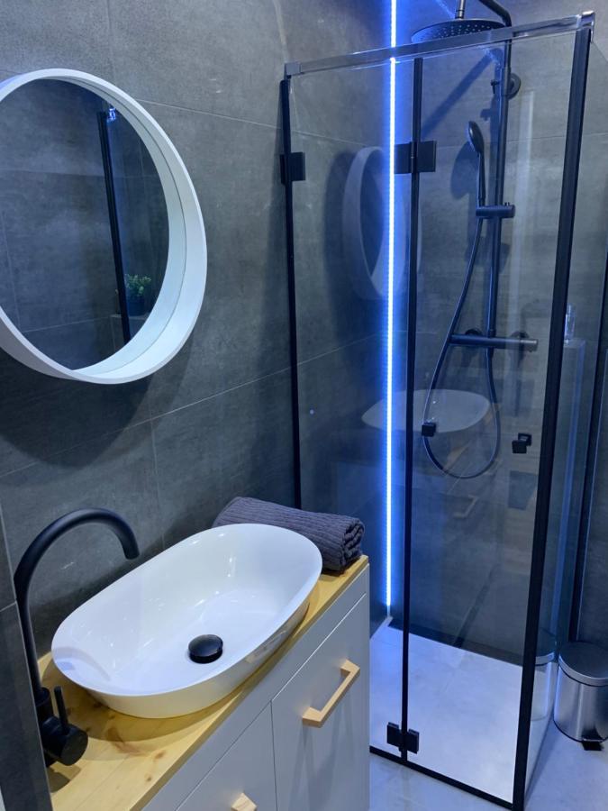 קרקוב Petit Appartement מראה חיצוני תמונה